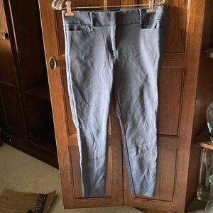 And Taylor skinny pants